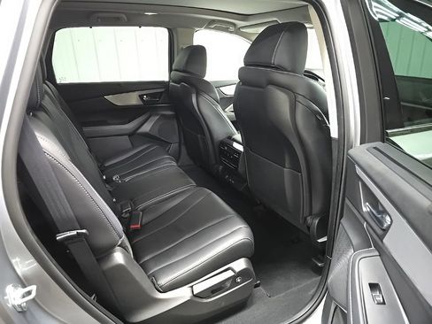 Used 2023 Acura MDX SH-AWD w/ Technology Package image 18