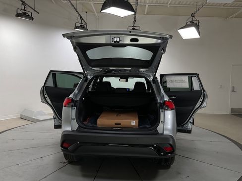 New 2025 Toyota Corolla Cross AWD Hybrid image 17