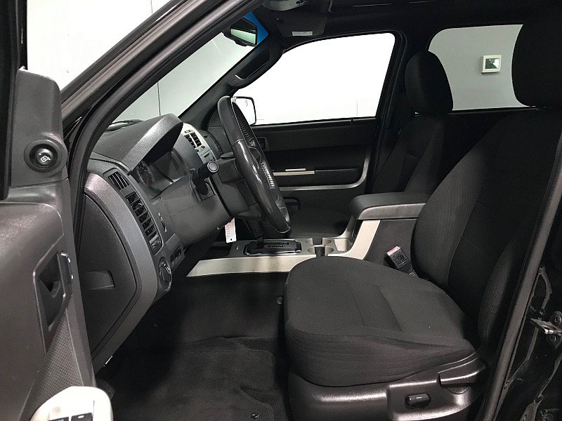 Used 2009 Ford Escape XLT FWD image 11