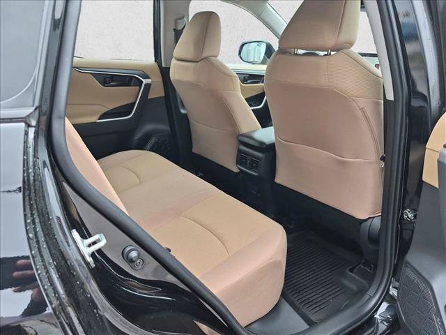 Used 2025 Toyota RAV4 LE FWD image 19