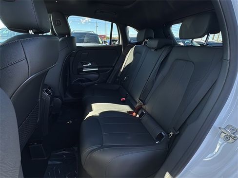 New 2026 Mercedes-Benz GLA 250 image 11