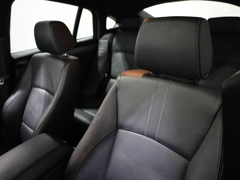 Used 2017 BMW X4 M40i image 18