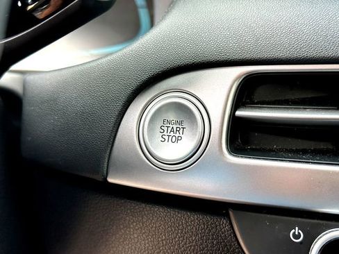 Used 2024 Hyundai Palisade SEL image 16