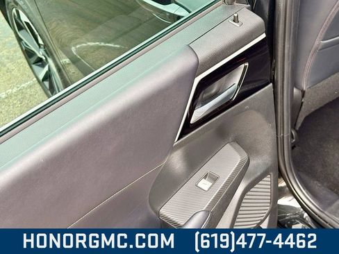 Used 2022 Mitsubishi Outlander SE image 19