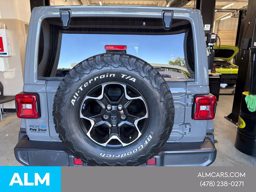 Used 2021 Jeep Wrangler Unlimited Rubicon 4xe w/ Cold Weather Group AWD/4WD image 10