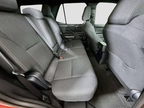 New 2026 Toyota 4Runner SR5 AWD/4WD image 26