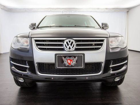 Used 2008 Volkswagen Touareg V10 TDI image 36