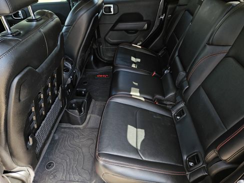 Used 2021 Jeep Gladiator Rubicon w/ Trailer Tow Package image 26