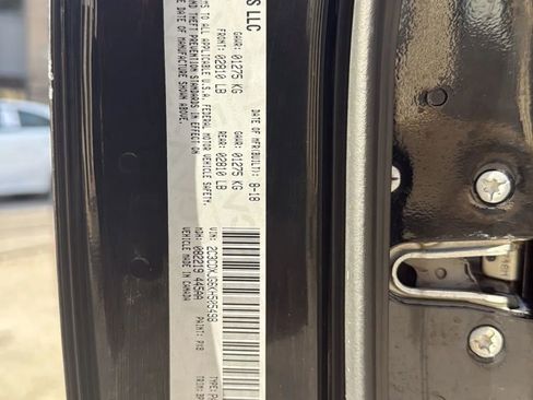 Used 2019 Dodge Charger SXT w/ Blacktop Package image 38