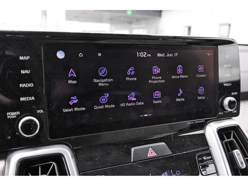 Certified 2022 Kia Sorento SX FWD image 27