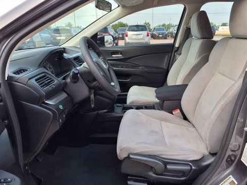 Used 2016 Honda CR-V LX image 6