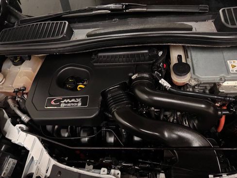 Used 2016 Ford C-MAX Energi SEL image 32