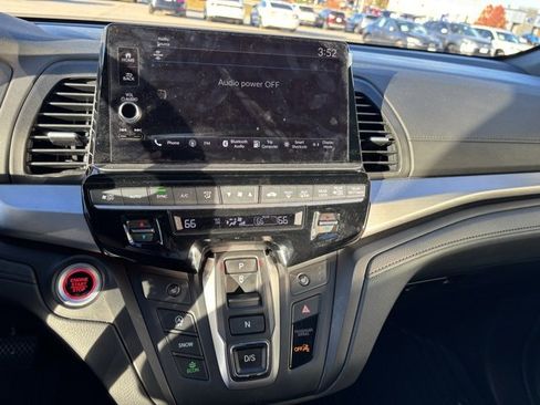 Certified 2025 Honda Odyssey Sport-L image 18