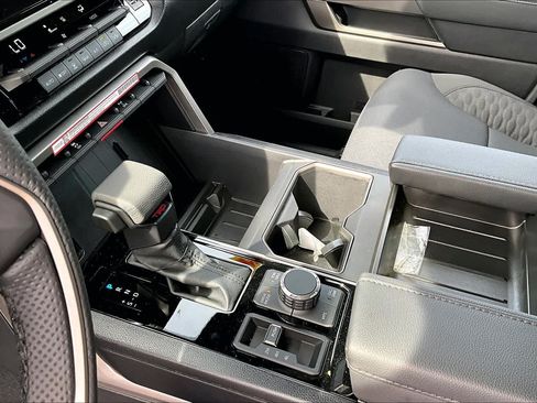 New 2026 Toyota Tundra SR5 AWD/4WD image 7