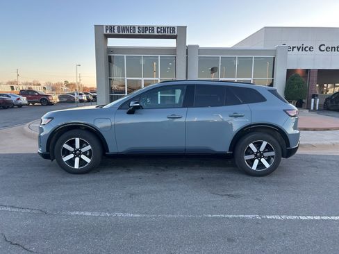 Used 2024 Honda Prologue Touring image 6