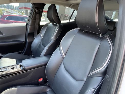 Certified 2024 Toyota Prius Limited w/ Limited Premium Package AWD/4WD image 17