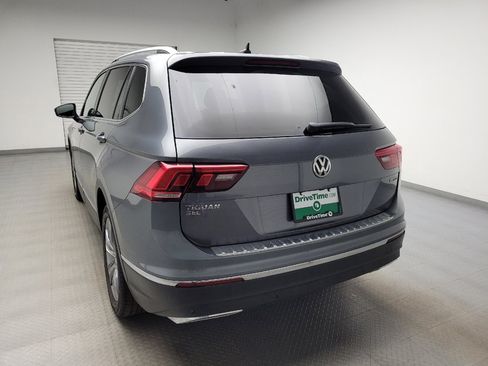 Used 2021 Volkswagen Tiguan SEL AWD/4WD image 6