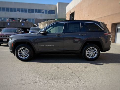 New 2026 Jeep Grand Cherokee Laredo AWD/4WD image 14