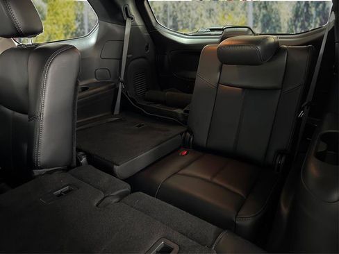 Used 2018 Nissan Pathfinder SL w/ Midnight Edition Package image 31