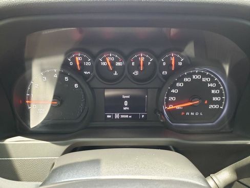 Used 2024 GMC Sierra 2500 Pro AWD/4WD image 17