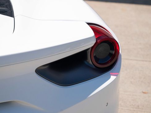 Used 2018 Ferrari 488 Spider RWD image 25