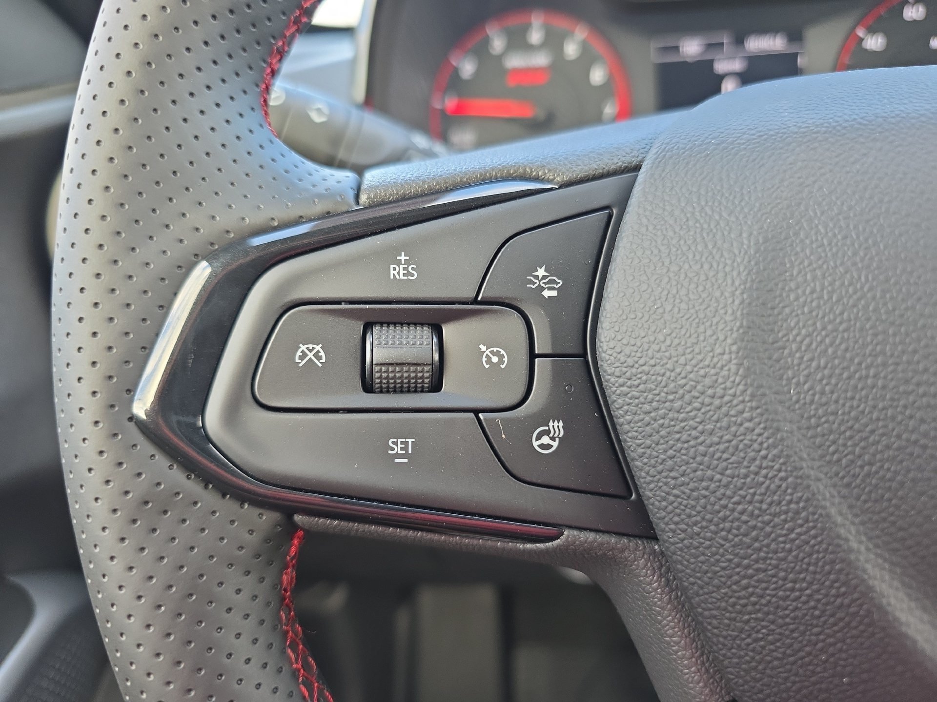 New 2026 Chevrolet Trax RS w/ Driver Confidence Package FWD image 11