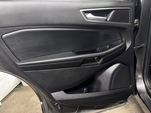 Used 2016 Ford Edge SEL w/ Equipment Group 201A image 23