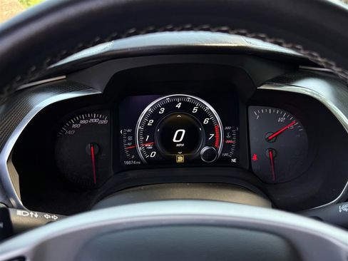 Used 2016 Chevrolet Corvette Z06 w/ 3LZ Preferred Equipment Group image 41