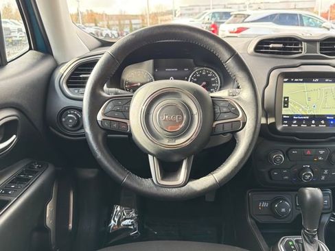 Used 2022 Jeep Renegade Latitude image 13