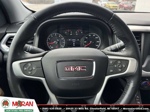 Used 2019 GMC Acadia SLE image 18