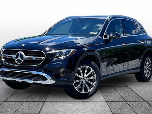 Used 2026 Mercedes-Benz GLC 300 4MATIC image 2