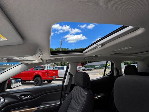 Used 2019 GMC Acadia SLE AWD/4WD image 13