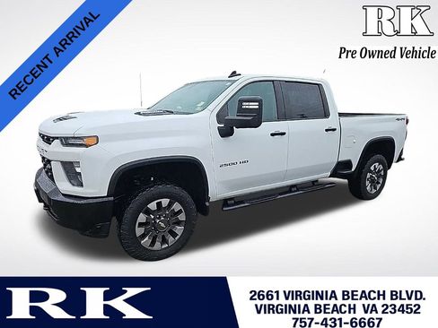 Used 2022 Chevrolet Silverado 2500 Custom w/ Custom Value Package image 1