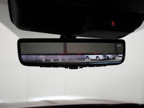 Used 2025 Mitsubishi Outlander SEL image 29