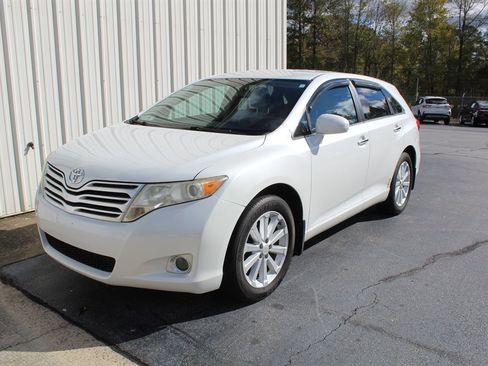 Used 2012 Toyota Venza XLE image 1