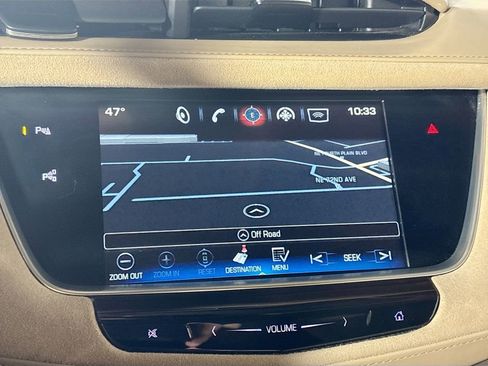 Used 2018 Cadillac XT5 Platinum w/ Driver Assist Package image 16