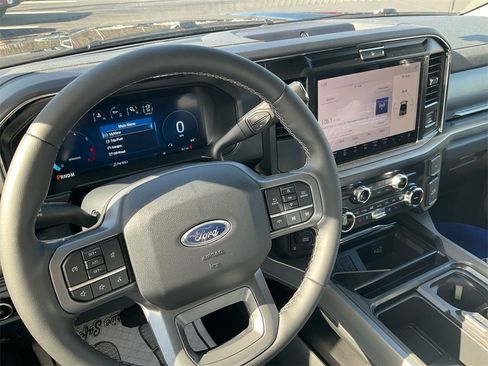 New 2026 Ford F250 Lariat w/ Chrome Package image 25