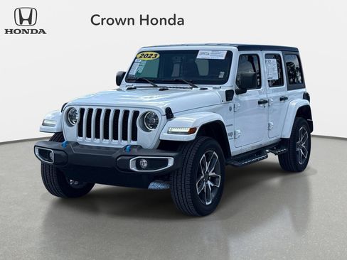 Used 2023 Jeep Wrangler Unlimited Sahara AWD/4WD image 1