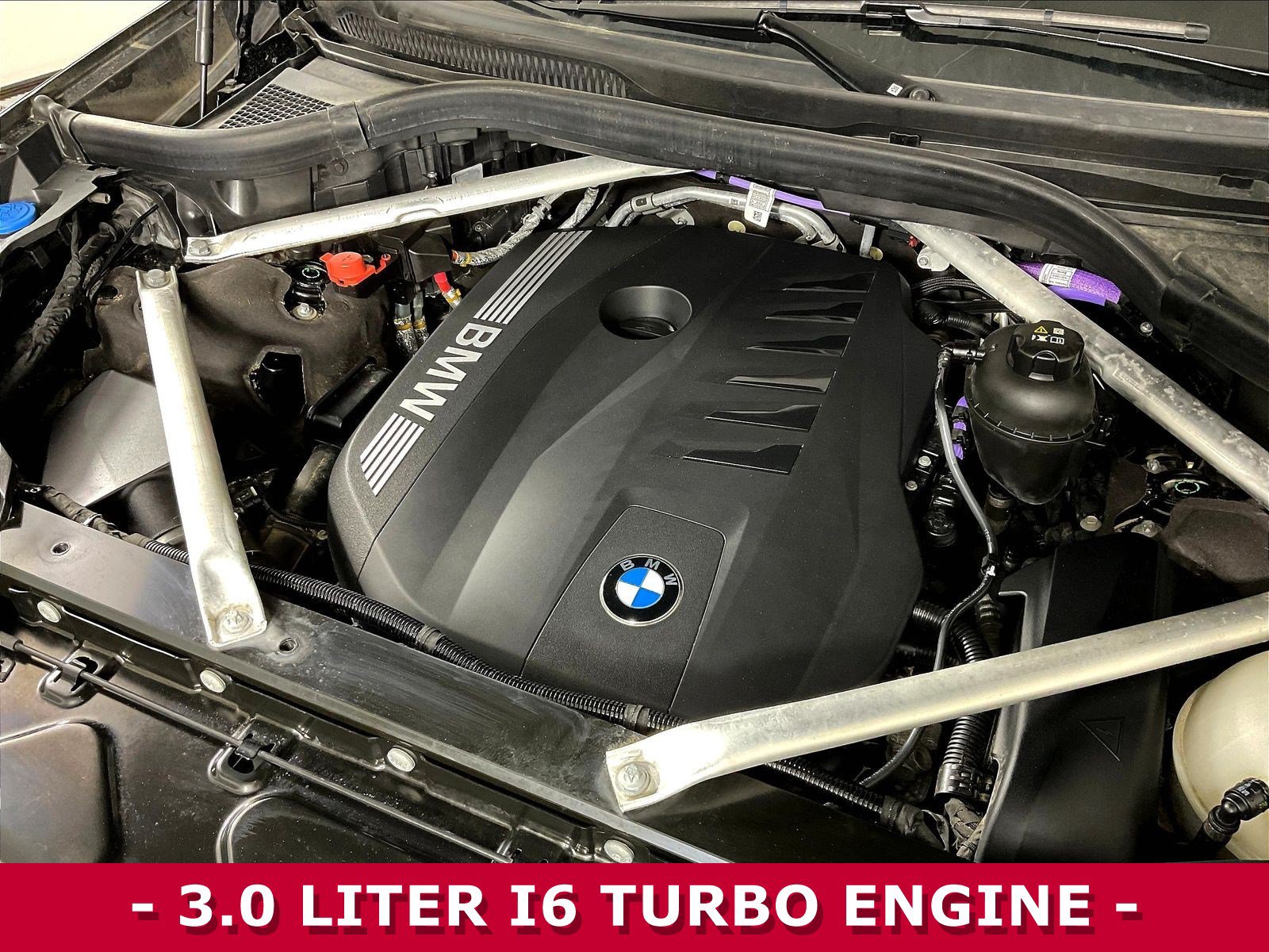 Used 2025 BMW X7 xDrive40i AWD/4WD image 32