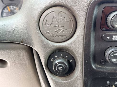 Used 2003 Chevrolet TrailBlazer LS w/ Preferred Equipment Group RWD image 15