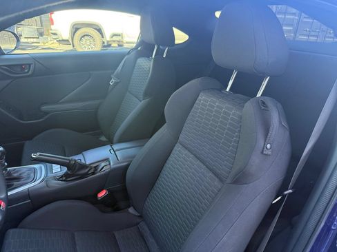 Used 2023 Toyota GR86 w/ ALL Weather Mat Package (TMS) RWD image 20