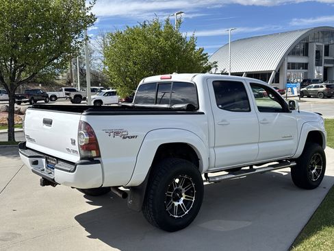 Used 2010 Toyota Tacoma 4x4 Double Cab image 5