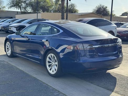 Used 2016 Tesla Model S 75D image 2