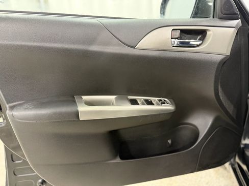 Used 2010 Subaru Impreza Outback Sport image 11