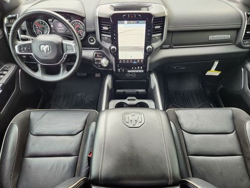 Used 2024 RAM 1500 Laramie AWD/4WD image 29