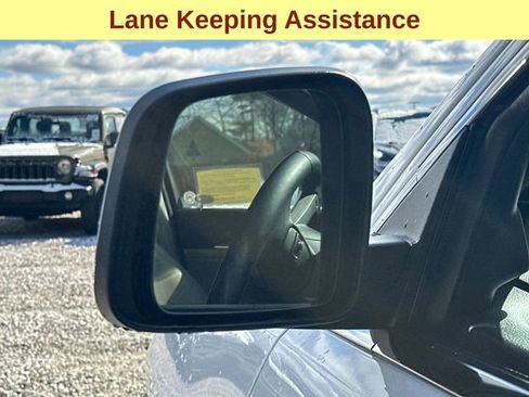 Used 2018 Jeep Grand Cherokee Limited image 8