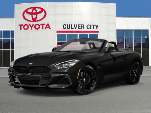Used 2019 BMW Z4 sDrive30i w/ Convenience Package RWD image 1