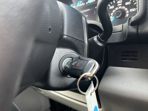 Used 2019 Ford F150 XLT w/ Equipment Group 302A Luxury image 17