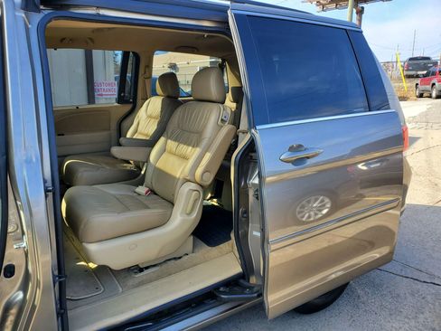 Used 2010 Honda Odyssey EX-L image 44
