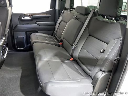 Used 2024 GMC Sierra 1500 Elevation w/ Preferred Package AWD/4WD image 12